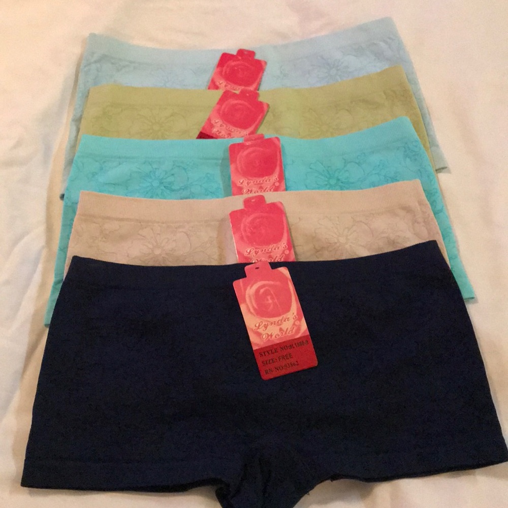 Lynda’s World underwear